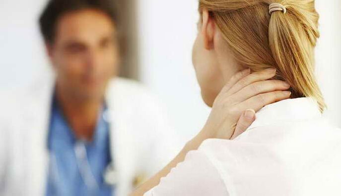 Banding kepada dokter jika terjadi kecurigaan osteochondrosis